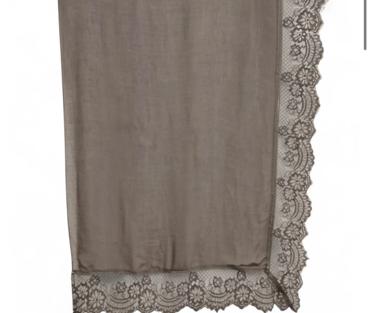 AMAZEA Lace Hijab – Taupe